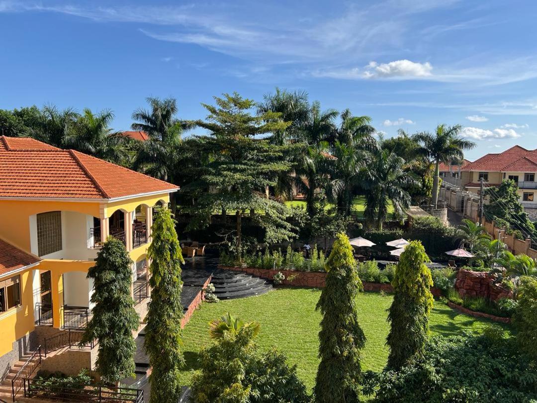 Precious Villas Lubowa Ngoại thất bức ảnh